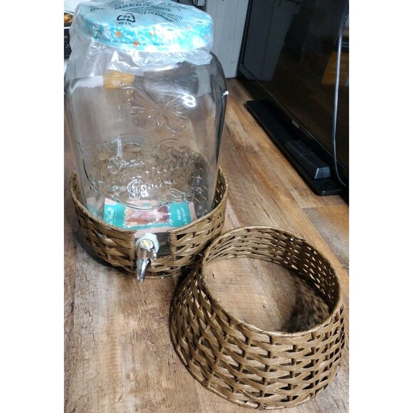 The Pioneer Woman Beverage Dispenser 2-Gallon With Wicker Stand New Open Box - Picture 3 of 4